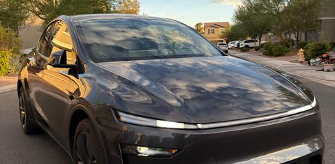 Tesla Model Y 2026