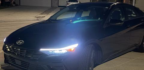 Hyundai Elantra 2025