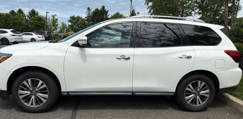 Nissan Pathfinder 2018