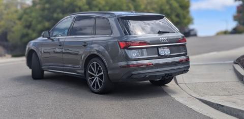Audi Q7 2021