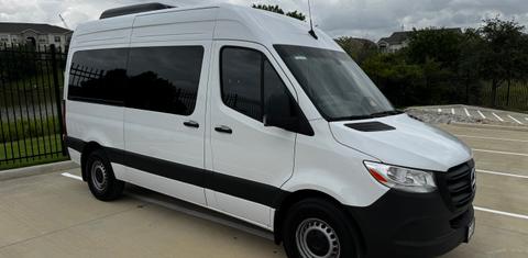 Mercedes-Benz Sprinter 2025