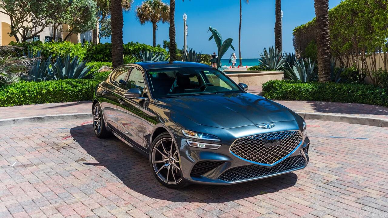 Genesis G70 2025 in Miami, FL
