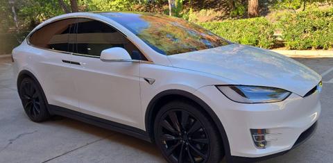 Tesla Model X 2020