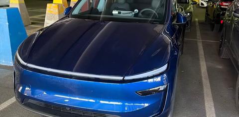 Tesla Model Y 2026