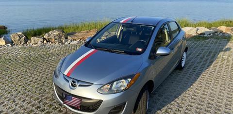 Mazda Mazda2 2013