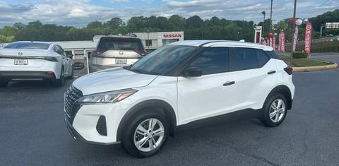 Nissan Kicks Play 2025
