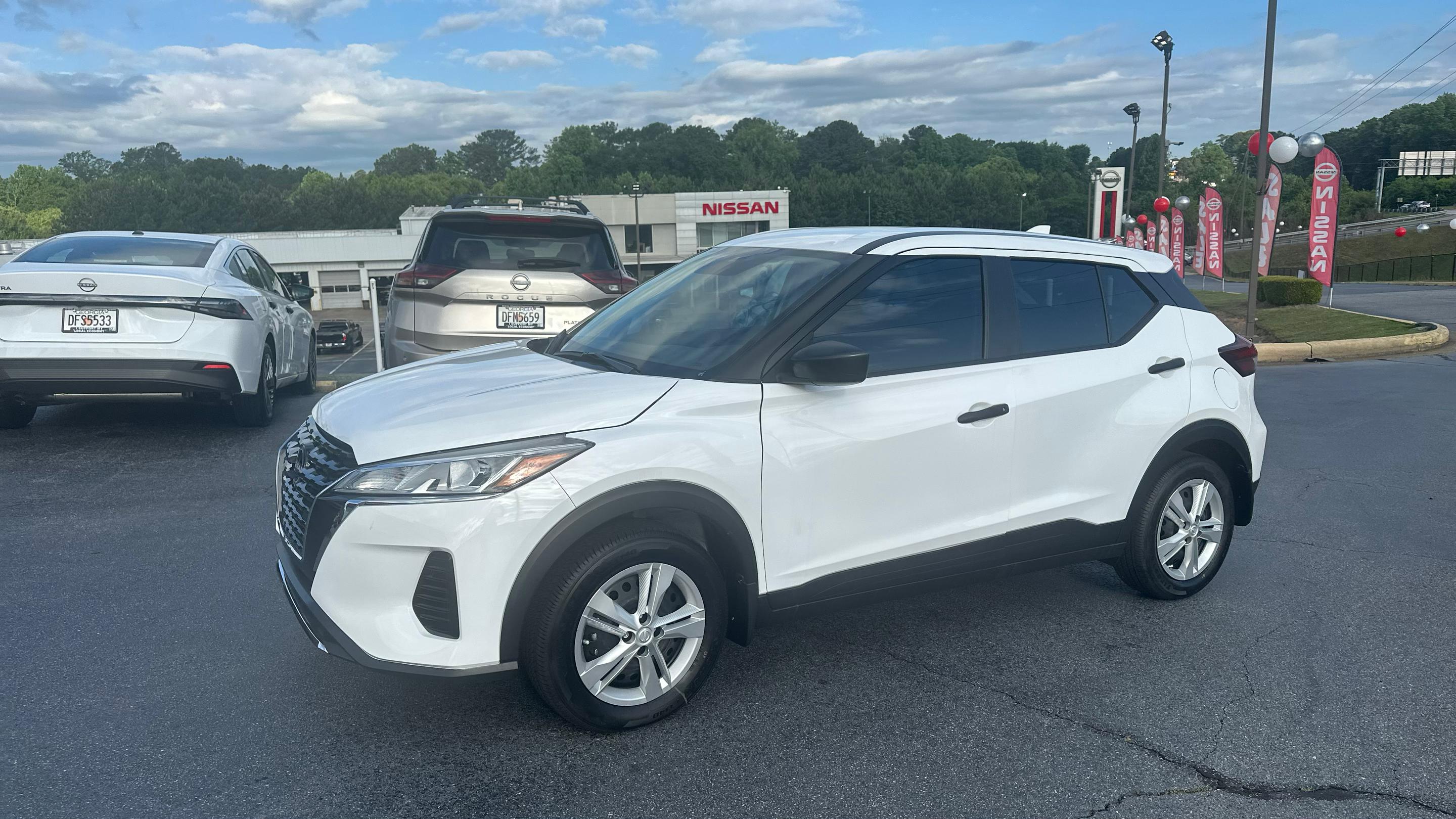 Nissan Kicks Play 2025 in Lithia Springs, GA