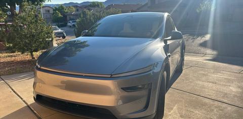 Tesla Model Y 2026