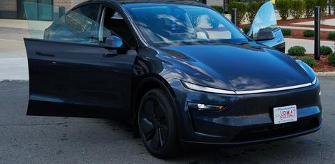Tesla Model Y 2026