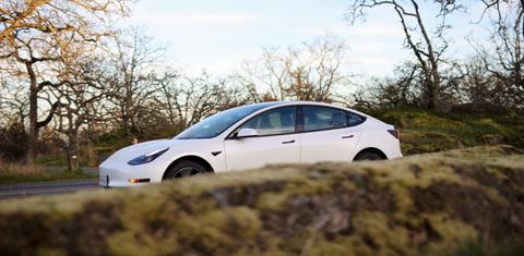 Tesla Model 3 2023