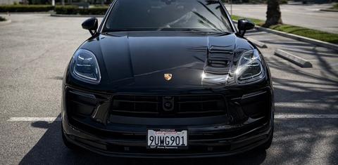 Porsche Macan 2025