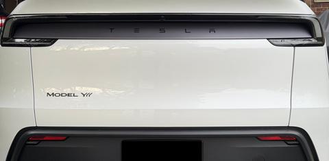 Tesla Model Y L Premium Long Range AWD 2026
