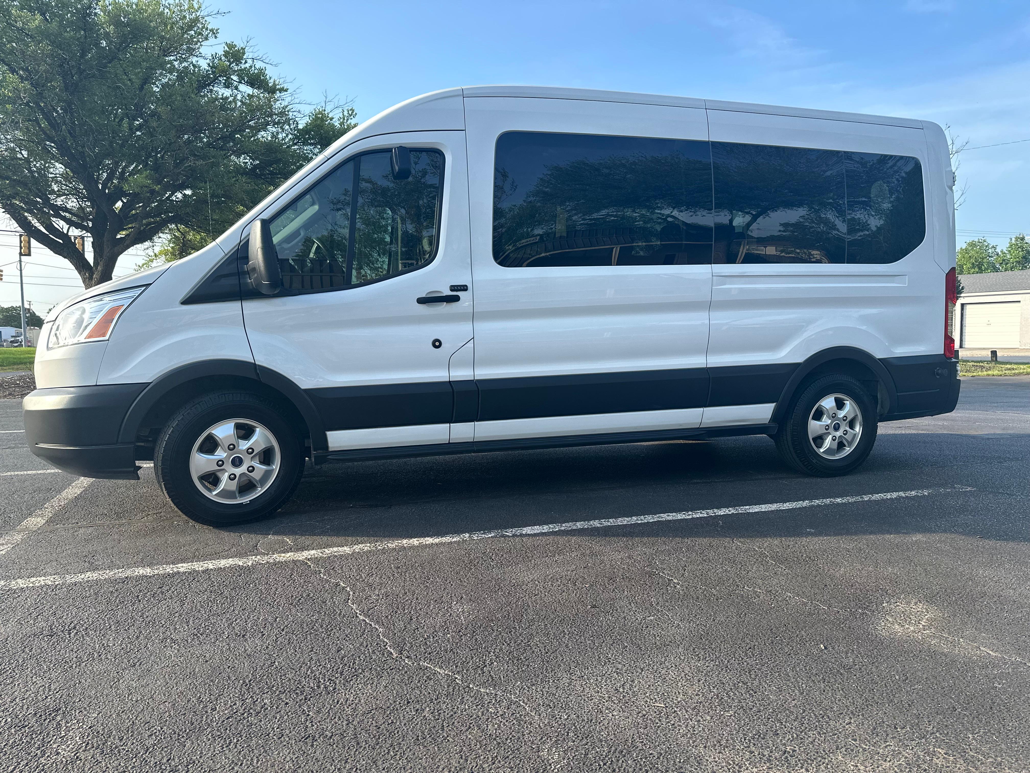 Ford Transit 2017 in North Charleston, SC