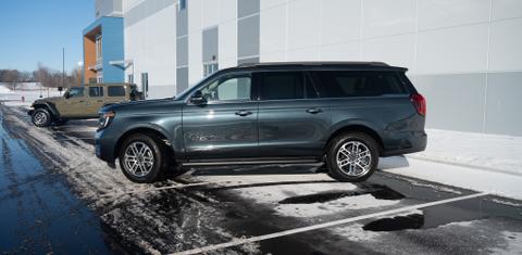 Ford Expedition Max 2025