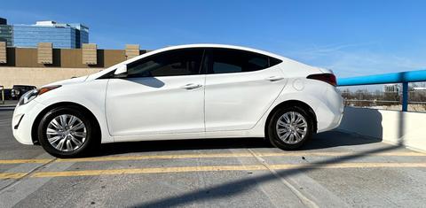 Hyundai Elantra 2016