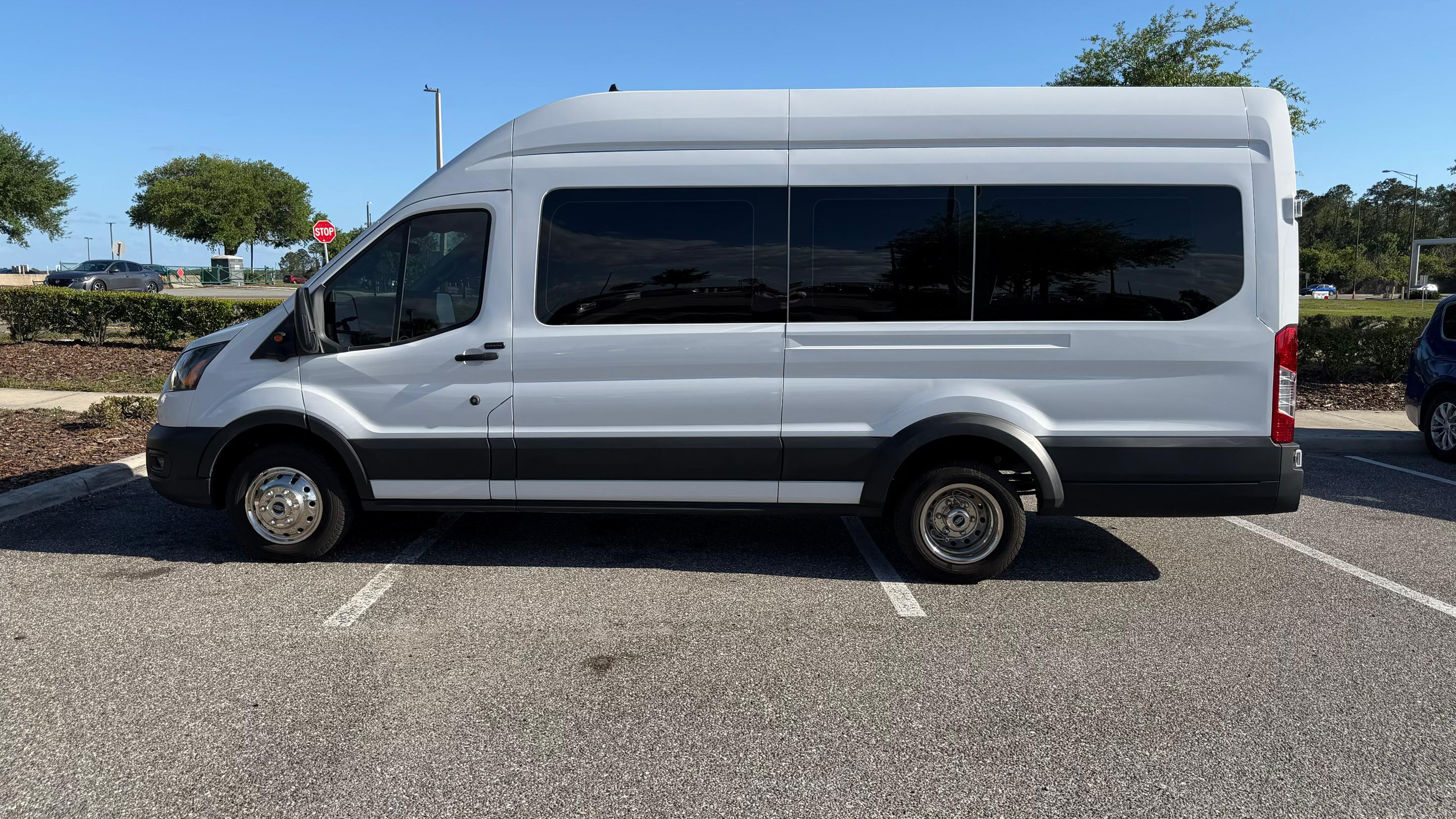 Ford Transit 2023 in Orlando, FL