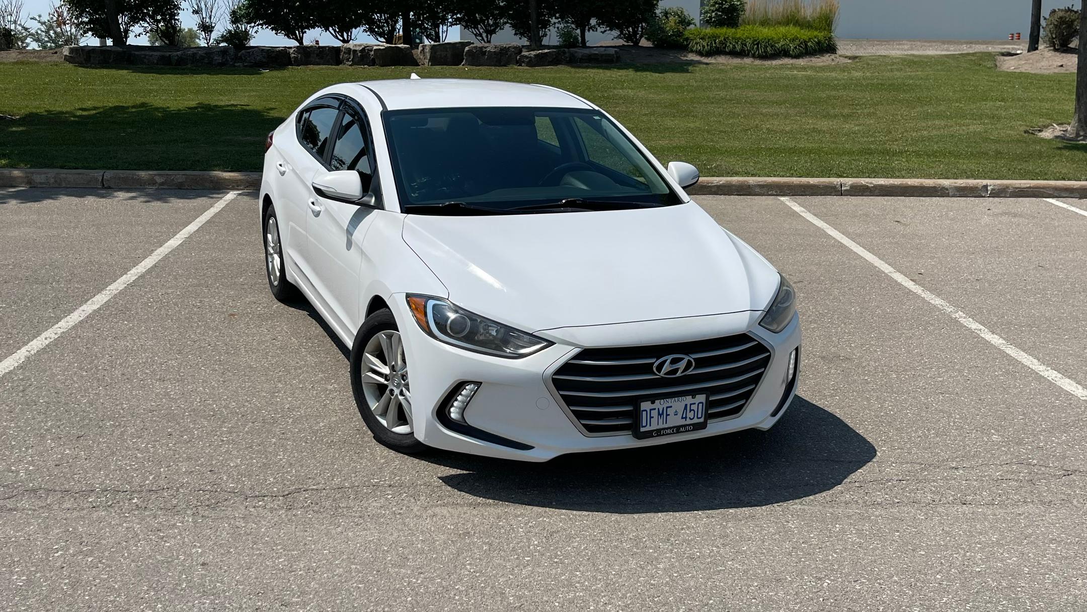Hyundai Elantra 2018 à 