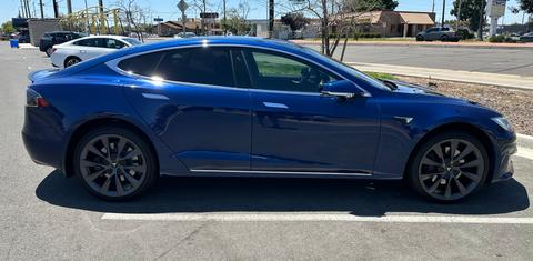 Tesla Model S 2017