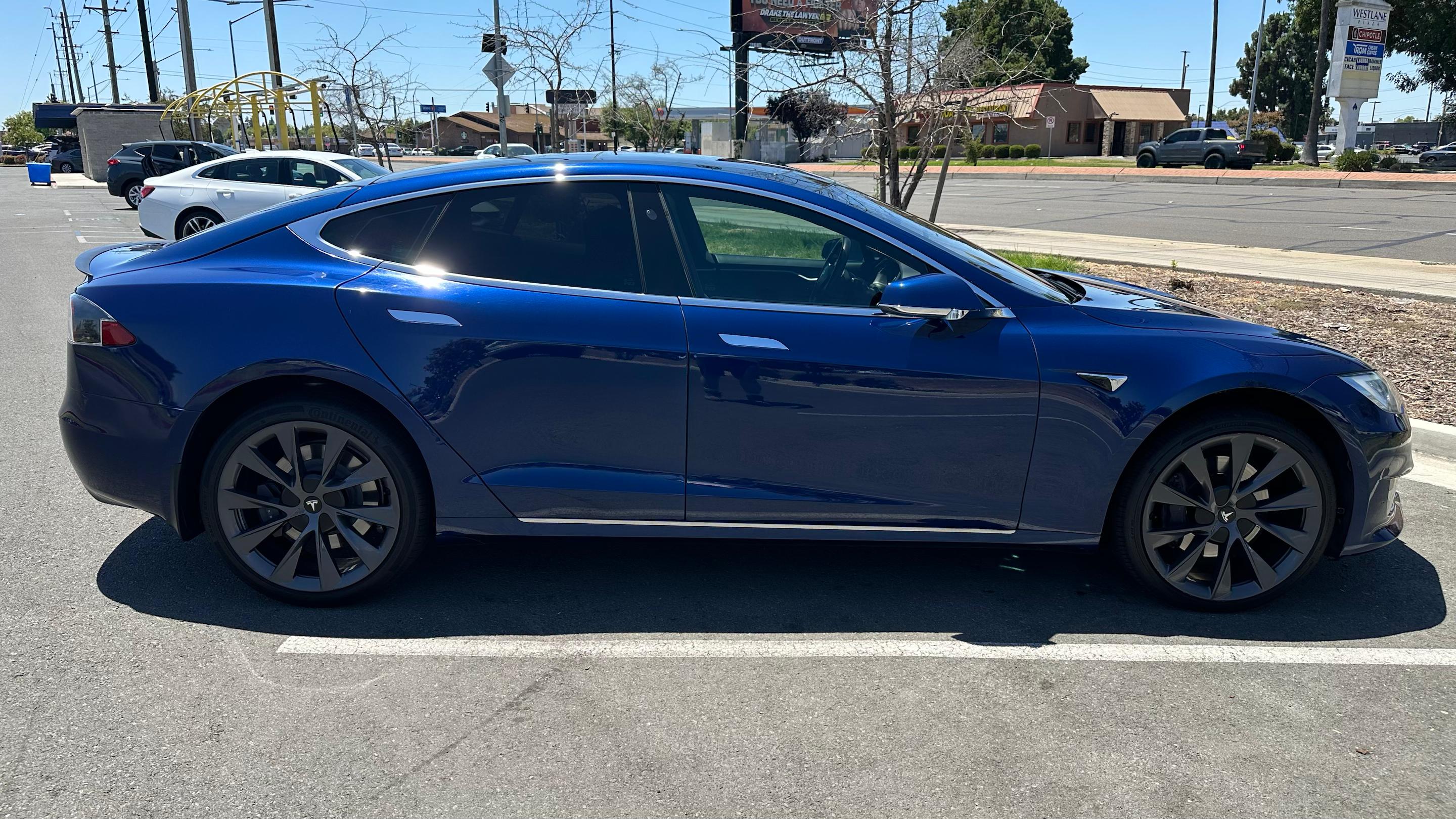 Tesla Model S 2017 in Stockton, CA