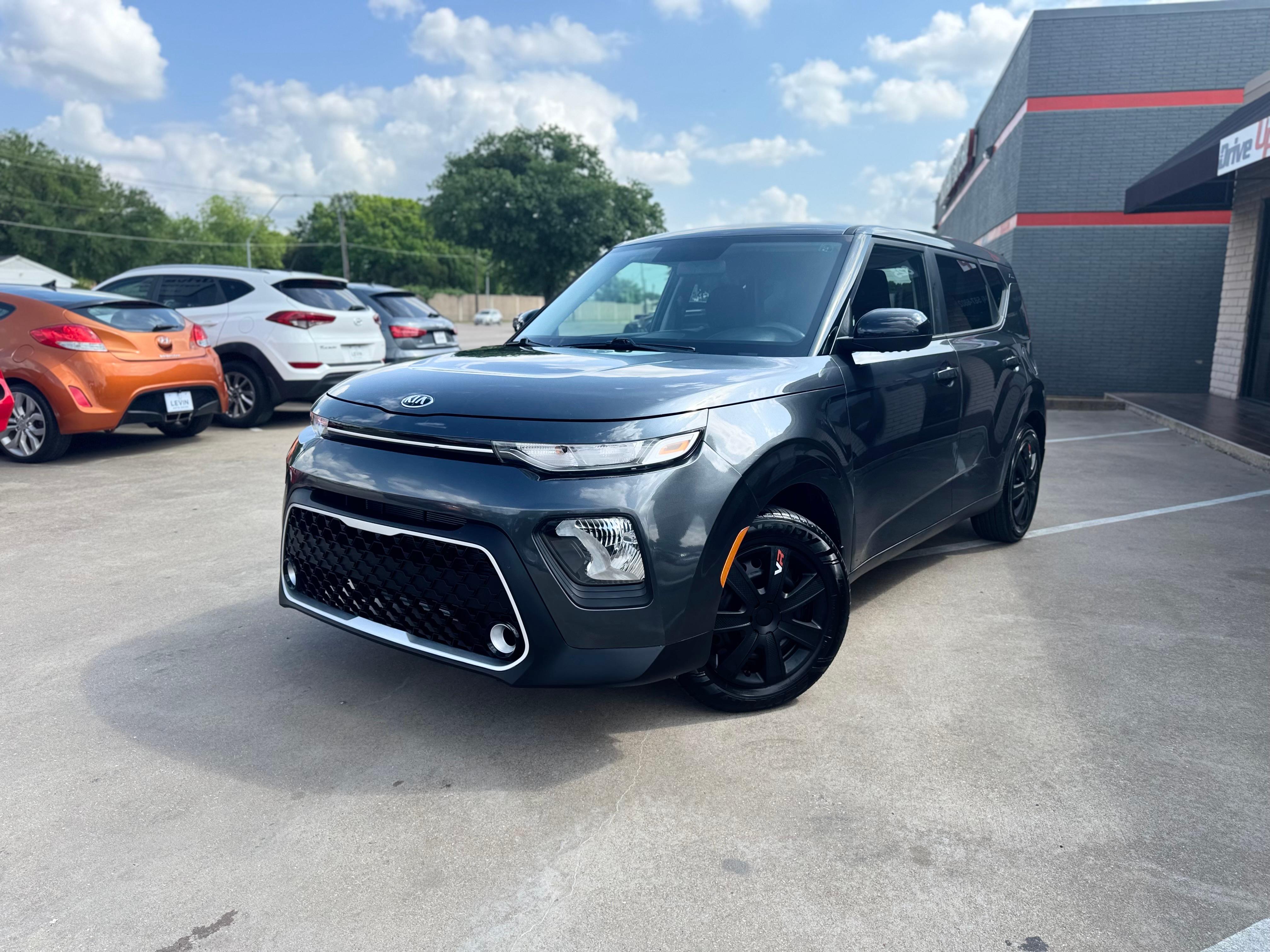 Kia Soul 2021 in Garland, TX