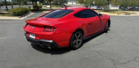 Ford Mustang 2024
