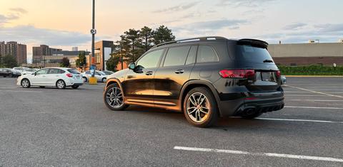Mercedes-Benz GLB-Class 2023