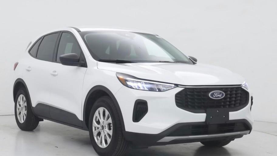 Ford Escape 2025 in Madison, MS