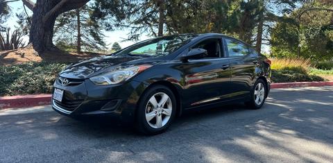 Hyundai Elantra 2013
