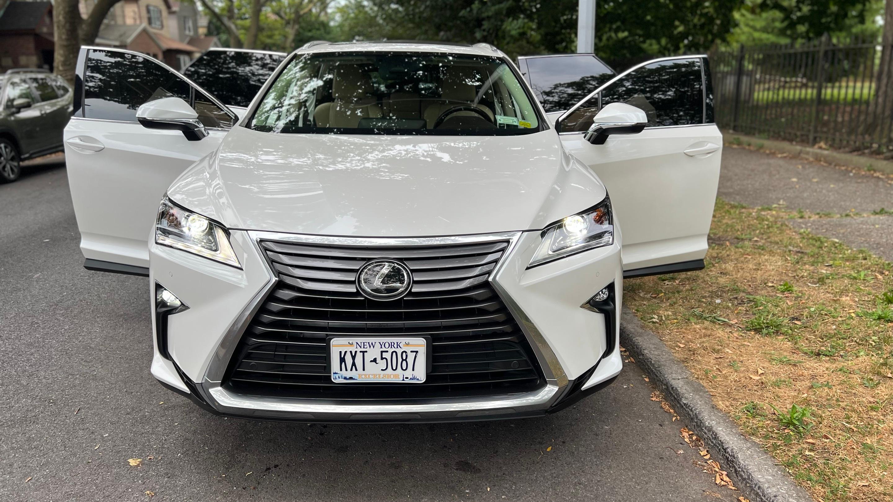 Lexus RX 2019 in 