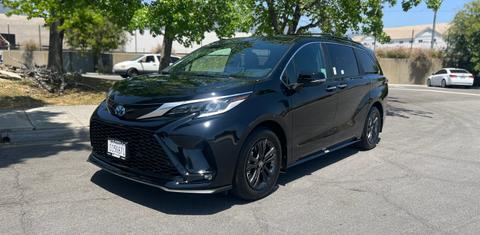 Toyota Sienna 2024