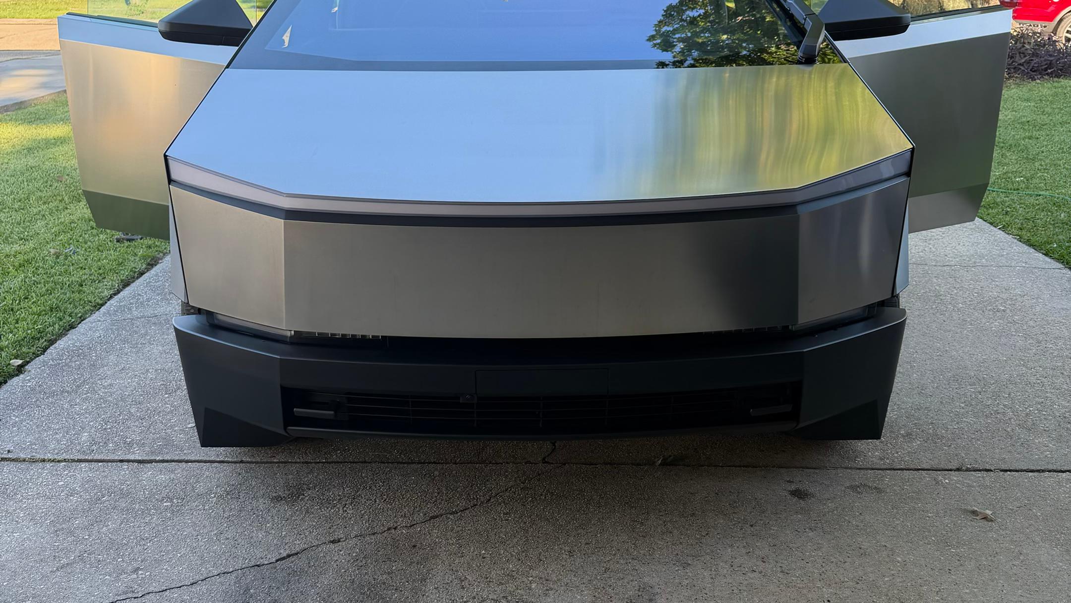 Tesla Cybertruck 2026 in Terrytown, LA