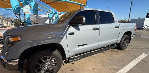 Toyota Tundra 2021