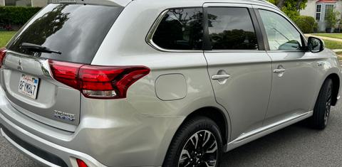 Mitsubishi Outlander PHEV 2018
