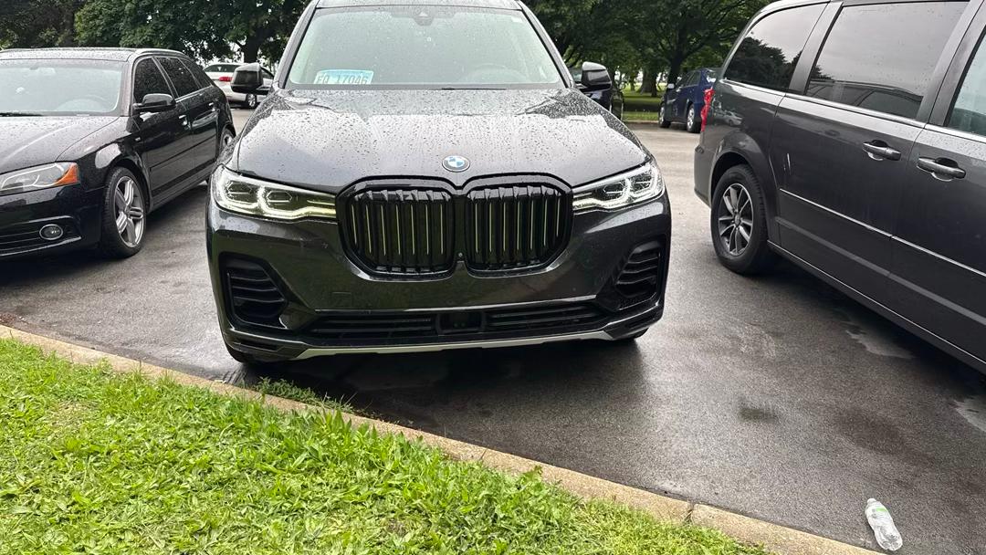 BMW X7 2021 in Chicago, IL
