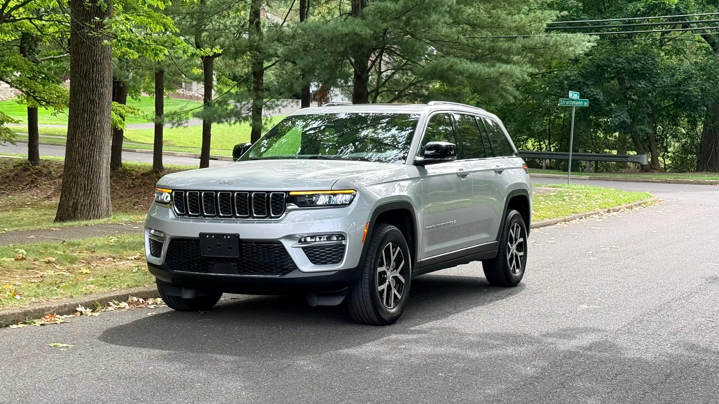 Jeep Grand Cherokee 2025 in Philadelphia, PA