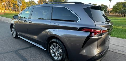 Toyota Sienna 2021