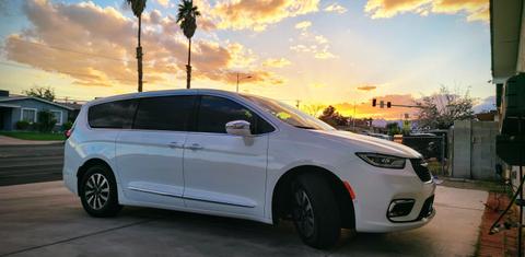 Chrysler Pacifica 2022
