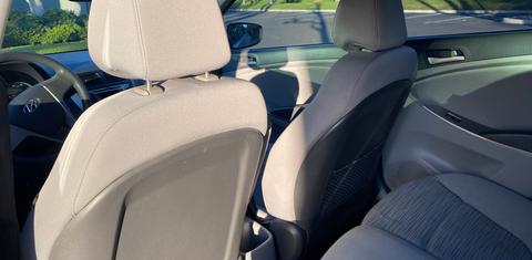 Hyundai Accent 2015