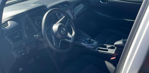 Nissan LEAF 2021