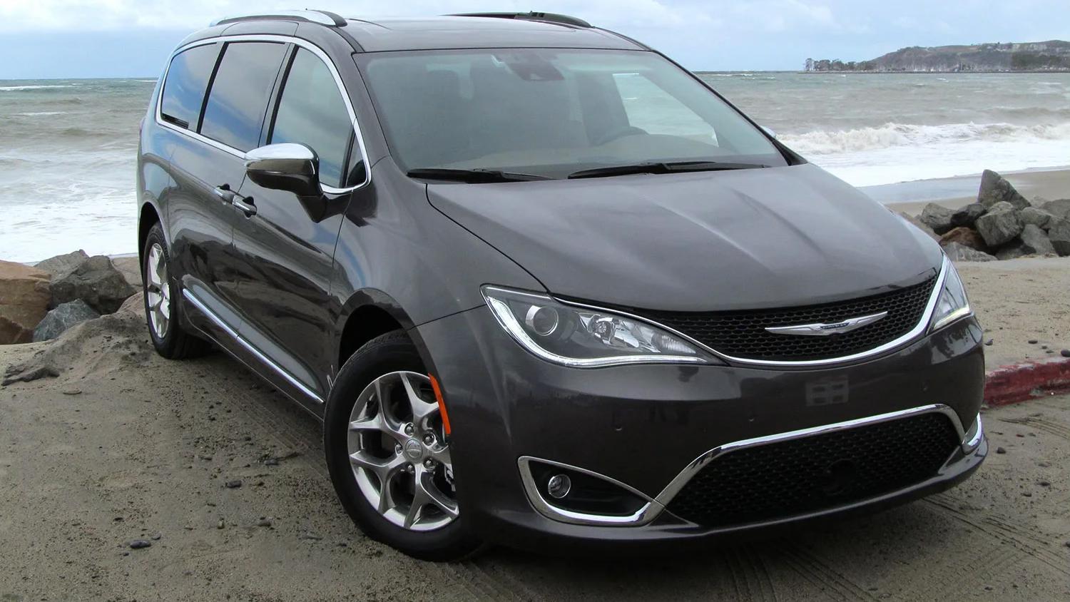 Chrysler Pacifica 2017 à Toronto, ON