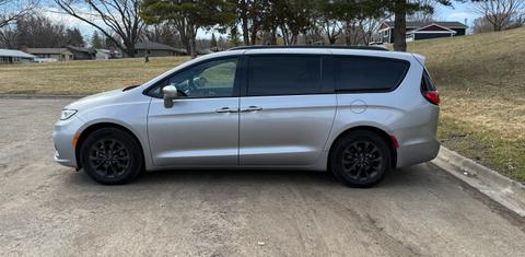 Chrysler Pacifica 2021