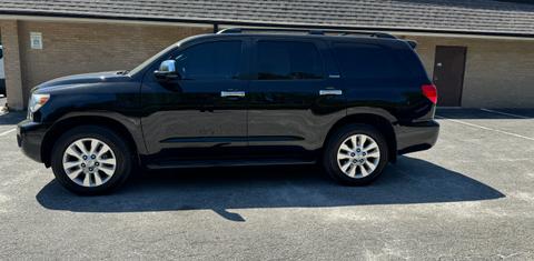 Toyota Sequoia 2016