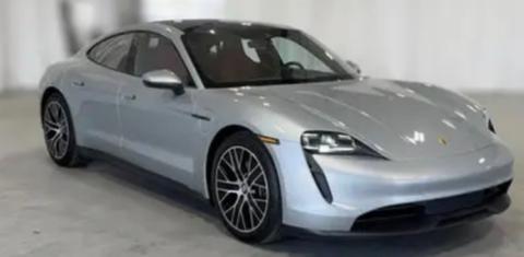 Porsche Taycan 2022