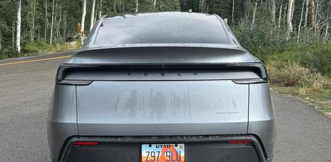 Tesla Model Y 2026