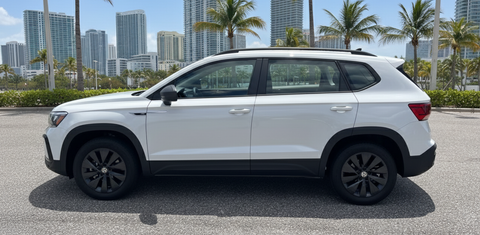 Volkswagen Taos 2024