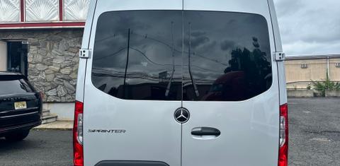 Mercedes-Benz Sprinter 2024