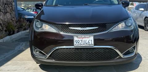 Chrysler Pacifica 2017