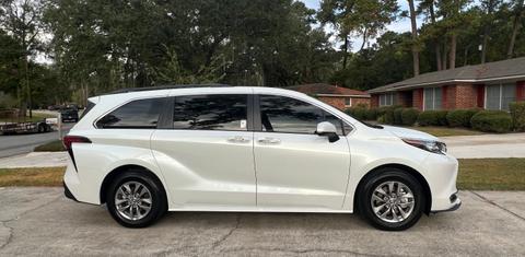 Toyota Sienna 2022