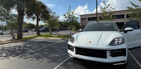 Porsche Cayenne 2024