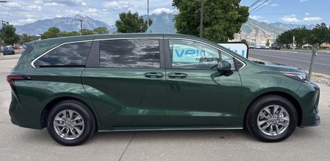 Toyota Sienna 2025